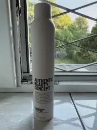 Authentic Authentic Beauty Concept Authentic Beauty Concept - Strong Hold Hairspray - Bardzo Drobny, Szybkoschnący, Trwały Lakier do Włosów - Dla Kobiet - 300 ml