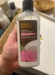 Desert Desert Essence Lotion lustrante et lissante à la noix de coco