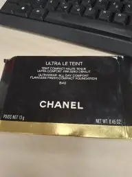 Chanel Chanel Ultra le Teint Teint Compact Haute Tenue Ultra Confort Fini Zéro Défaut B40 - 13 g