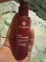 Yves Yves Rocher Lift Pro-collagene Liftendes Anti Falten Serum Gesichtsserum - 30 ml