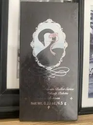 Flower Flower Knows Flower Knows - 6 Shade Eyeshadow Palette (#02 Black Swan) - Palette de Fards à Paupières