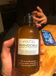 Perlier Perlier Mandorla Crème Bain et Douche - 500 ml