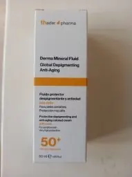 Thader Thader Pharma Thader Pharma Protection Solaire Minérale pour le Visage avec Couleur 50+ Derma Mineral Fluid Dépigmentant et Anti-âge - 50 ml