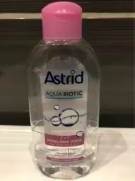 Astrid Astrid Eau Micellaire Nettoyante Émolliente pour Peaux Sèches et Sensibles Peau Douce - 200 ml