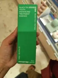 Innisfree Innisfree Innisfree - Black Youth Enhancing Treatment Essence Mini Renewal Version - 75 ml